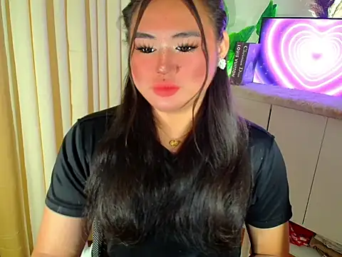 Snapshot of ursexy_ceciliaxx chatting on May 23, 7:29 pm ursexy ceciliaxx online show from May 23, 7:29 pm