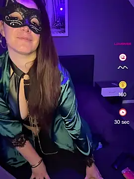 Snapshot of masked_lena chatting on May 18, 4:24 pm masked lena online show from May 18, 4:24 pm