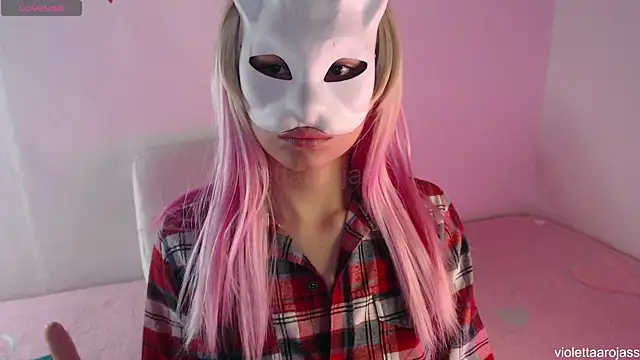 Snapshot of violettaarojass chatting on November 18, 9:58 am violettaarojass online show from November 18, 9:58 am