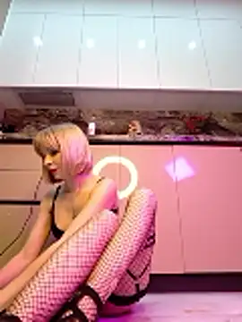 Snapshot of ThalinaFlame chatting on December 13, 8:47 pm ThalinaFlame online show from December 13, 8:47 pm