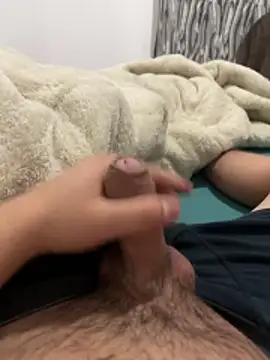 Snapshot of michael877675 chatting on January 16, 12:36 am michael877675 online show from January 16, 12:36 am