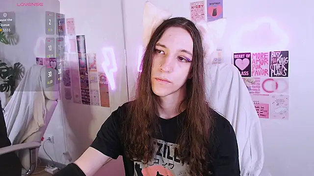 Snapshot of SilverMuse chatting on March 2, 11:00 pm SilverMuse online show from March 2, 11:00 pm