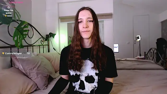 Snapshot of SilverMuse chatting on March 8, 10:46 pm SilverMuse online show from March 8, 10:46 pm