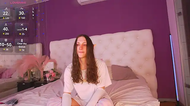 Snapshot of SilverMuse chatting on March 31, 12:23 am SilverMuse online show from March 31, 12:23 am