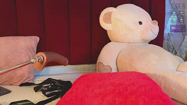 Snapshot of PrincePoppy chatting on November 12, 9:03 pm PrincePoppy online show from November 12, 9:03 pm