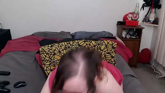 AnniDiMoni online show from April 10, 10:58 pm