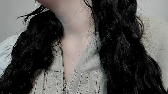 Snapshot of snow_doll chatting on October 22, 3:23 pm snow doll online show from October 22, 3:23 pm