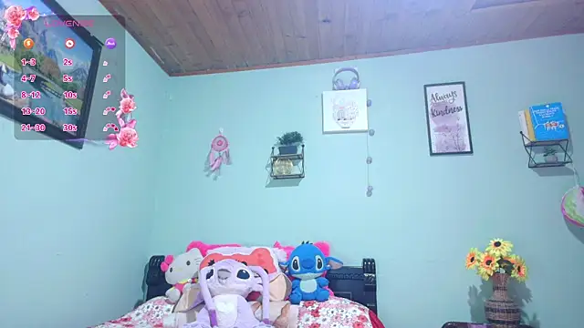 angelic coral online show from February 10, 1:10 am