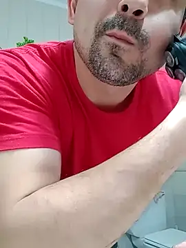 Bradd 32 online show from June 2, 11:34 am