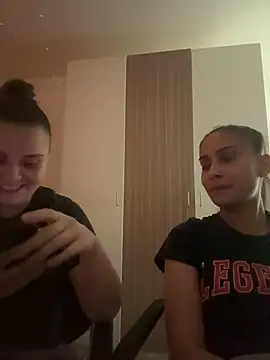 Snapshot of FemmeAffair chatting on January 31, 10:08 pm FemmeAffair online show from January 31, 10:08 pm