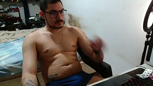 Leonino231 online show from April 17, 9:40 pm