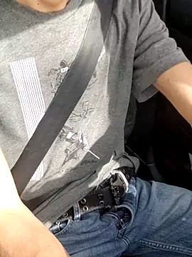 Snapshot of Elvergg1 chatting on February 12, 8:26 pm Elvergg1 online show from February 12, 8:26 pm