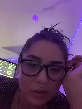  niceteets online show from December 4, 11:57 pm