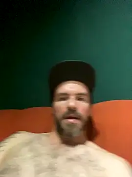 Snapshot of Fefeprazer chatting on October 23, 2:33 am Fefeprazer online show from October 23, 2:33 am