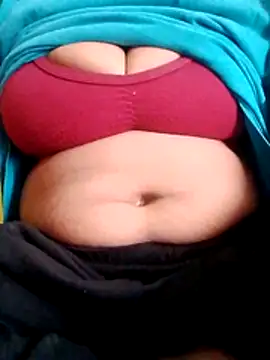 Snapshot of Daisygirl9 chatting on November 7, 7:41 am Daisygirl9 online show from November 7, 7:41 am