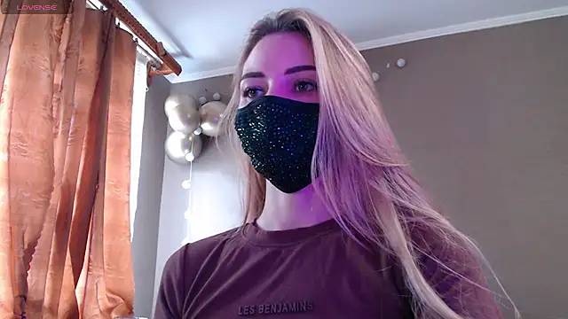 Iris lave online show from November 13, 12:15 pm