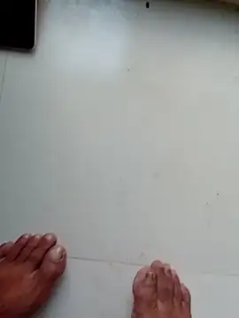 Snapshot of hackyourpussy@xh chatting on October 28, 1:20 am hackyourpussyxh online show from October 28, 1:20 am