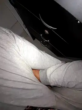 Snapshot of hackyourpussy@xh chatting on November 28, 1:19 am hackyourpussyxh online show from November 28, 1:19 am