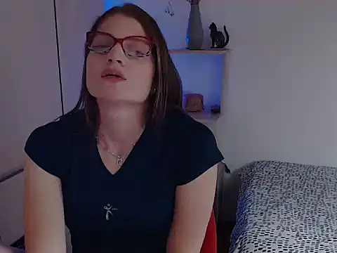 Snapshot of Camila-ventura chatting on November 18, 7:18 pm Camila-ventura online show from November 18, 7:18 pm