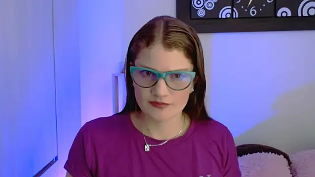 Camila-ventura online show from May 18, 5:52 pm