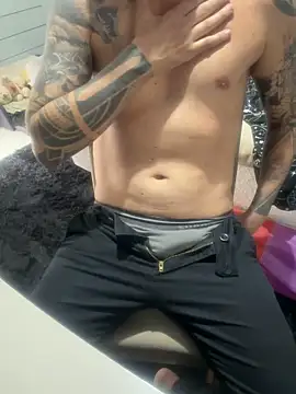 Snapshot of AnimistEquity chatting on November 12, 3:45 pm AnimistEquity online show from November 12, 3:45 pm