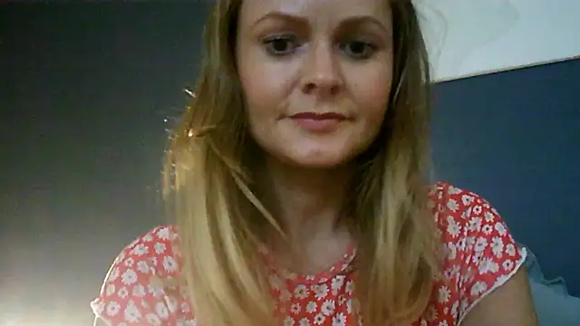 Snapshot of Ginger-bb chatting on September 14, 1:21 pm Ginger-bb online show from September 14, 1:21 pm