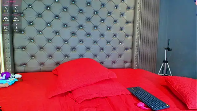 Snapshot of AKANE_SA chatting on June 12, 1:15 am AKANE SA online show from June 12, 1:15 am