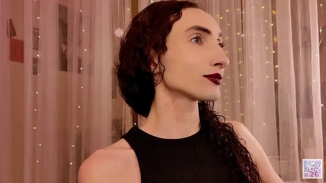 Queen of tease online show from November 18, 9:08 pm