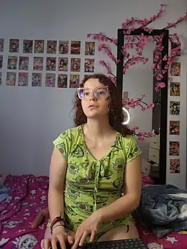 Sharon Black online show from December 18, 12:11 pm