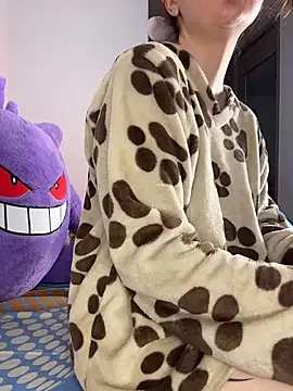 Sharon Black online show from February 18, 12:56 pm