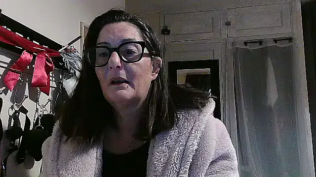 Mistress-Ivy51 online show from October 23, 6:34 am