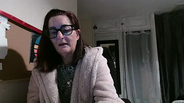 Mistress-Ivy51 online show from November 14, 6:23 am