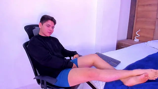 Asta Black online show from October 8, 4:54 am