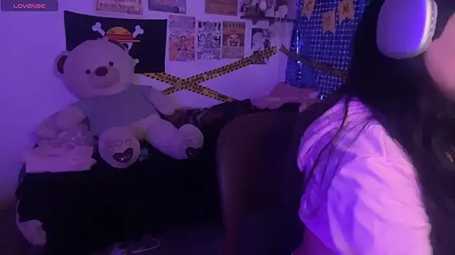 PixelKitty  online show from December 5, 6:48 pm