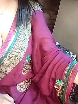 Snapshot of sassylisa chatting on March 28, 1:05 am sassylisa online show from March 28, 1:05 am