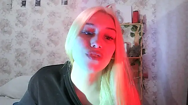 ClaireLaSweet online show from November 11, 4:12 am