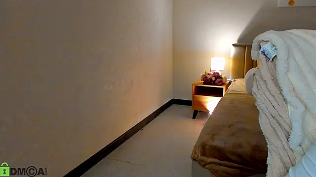 elle one online show from November 8, 3:50 am