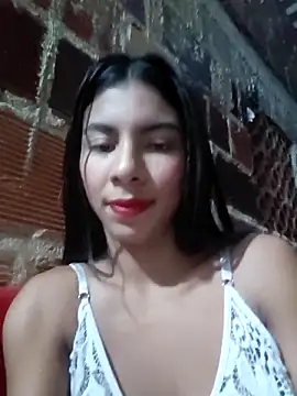 Snapshot of chaparritahot99 chatting on December 22, 10:45 am chaparritahot99 online show from December 22, 10:45 am