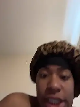 Tu GataLinda online show from January 6, 5:38 pm