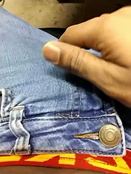 Snapshot of Ajayy01 chatting on November 12, 10:15 am Ajayy01 online show from November 12, 10:15 am