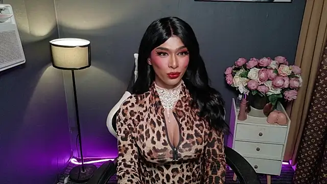 SexGoddess Seraphina online show from November 18, 9:52 pm