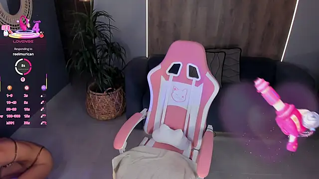 MaddyOwens online show from March 3, 11:05 am