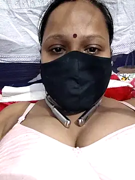 shalubhabhi69 online show from November 7, 7:47 pm