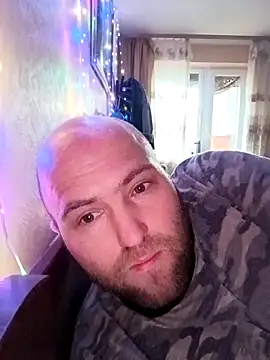 Snapshot of fbsinfo chatting on September 28, 5:24 am fbsinfo online show from September 28, 5:24 am