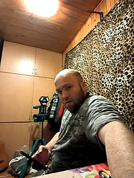 Snapshot of fbsinfo chatting on October 27, 2:26 am fbsinfo online show from October 27, 2:26 am