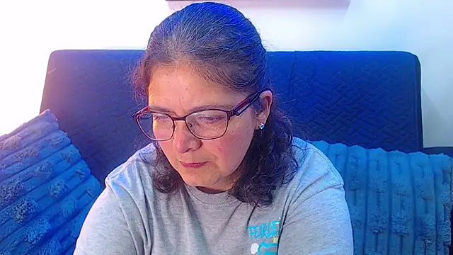 Linda banks  online show from November 14, 1:26 am