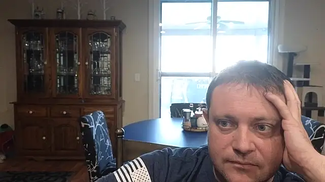 slickquickie2 online show from April 20, 4:32 pm