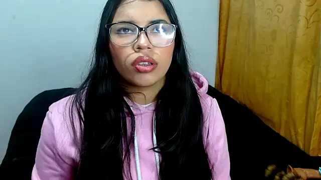 Snapshot of Naomi-Simpson chatting on October 12, 7:02 pm Naomi-Simpson online show from October 12, 7:02 pm