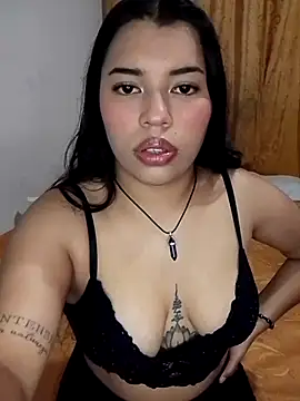 Naomi-Simpson online show from January 17, 9:18 pm