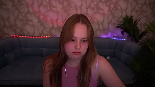 CrystallPaws online show from October 13, 7:14 pm